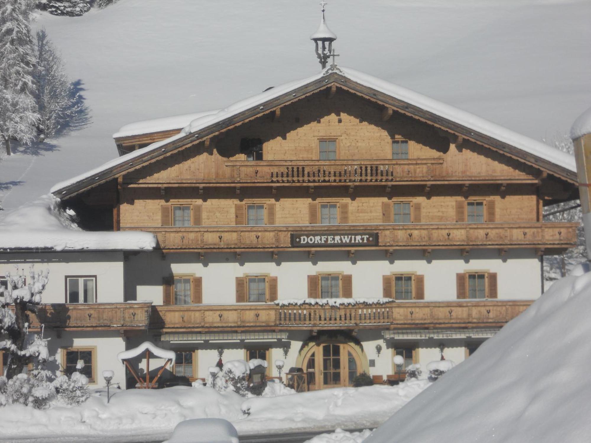 Landgasthof Dorferwirt Oberau Exteriör bild