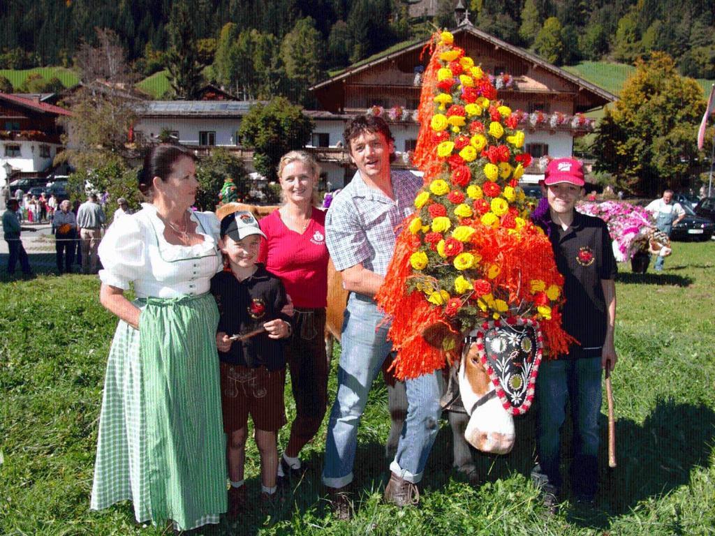 Landgasthof Dorferwirt Oberau Exteriör bild