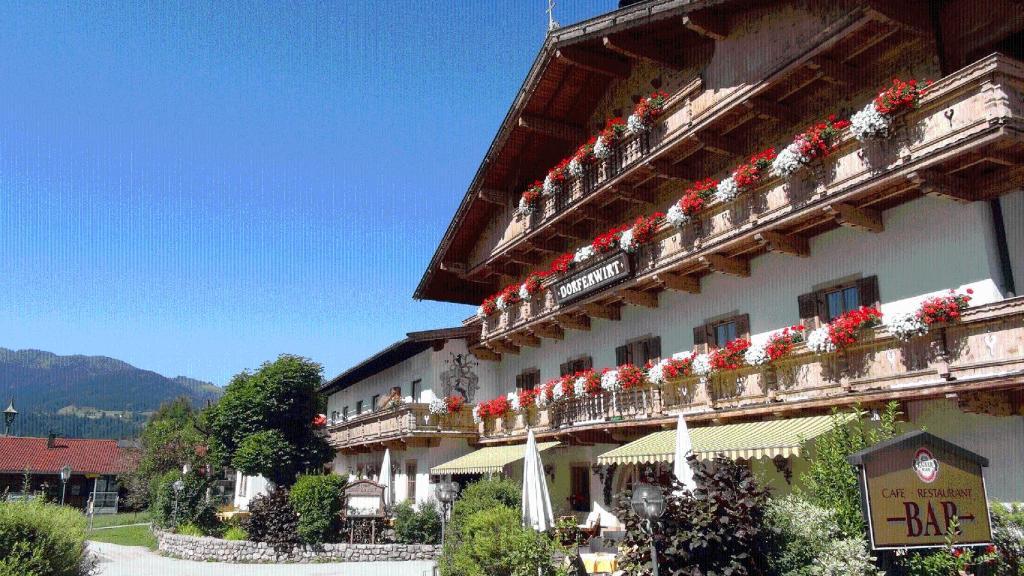 Landgasthof Dorferwirt Oberau Exteriör bild