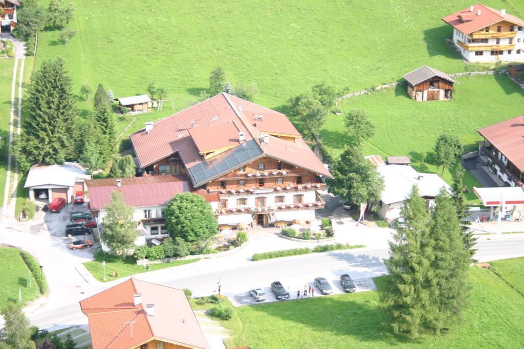 Landgasthof Dorferwirt Oberau Exteriör bild